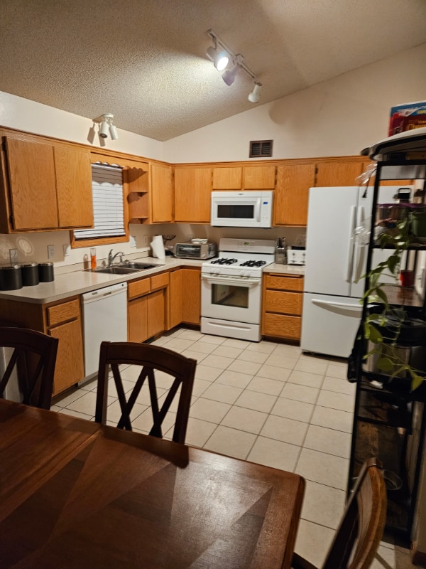 Photo - 9423 Alamo Ct NE