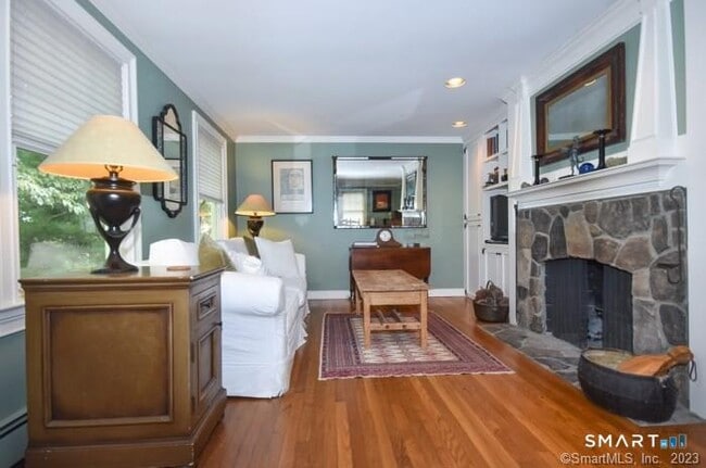 148 Imperial Ave Unit 1
