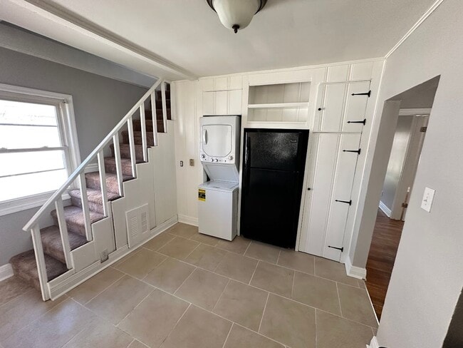 Photo - COMING SOON! Nice 2 BR House with Bonus Loft Room! Off-Street Parking, Small Pets Ok!