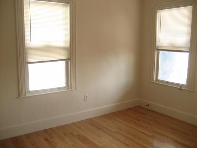 Photo - 190 Highland St Unit 3