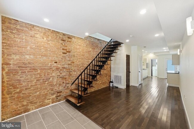 1515 Independence Ave SW