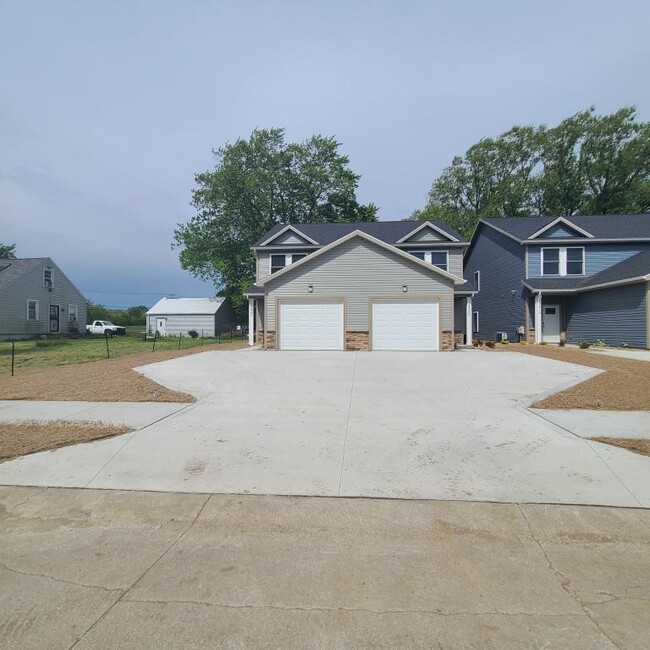 Photo - 1357 Lofton Way