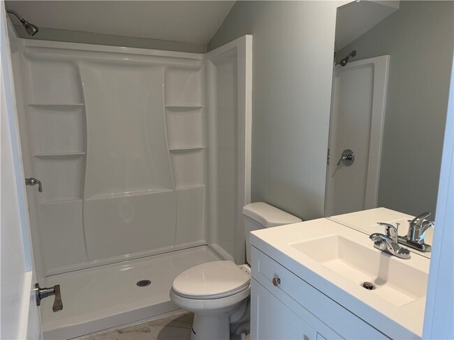 Photo - 125 W Market St