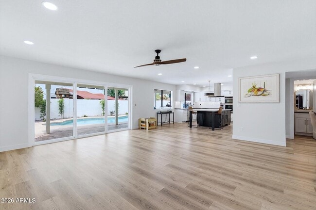 Photo - 1506 E Edgewater Dr