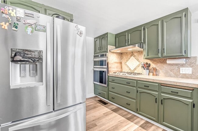 Photo - 6737 N Harrison Ave