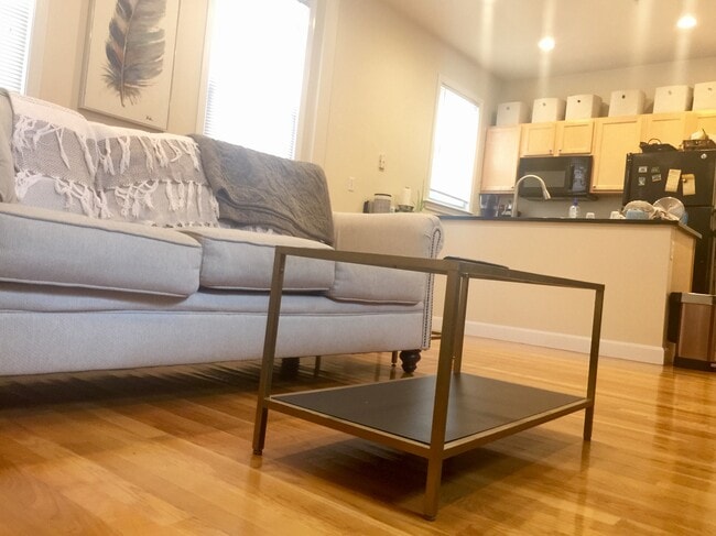 Photo - 62 Springfield St