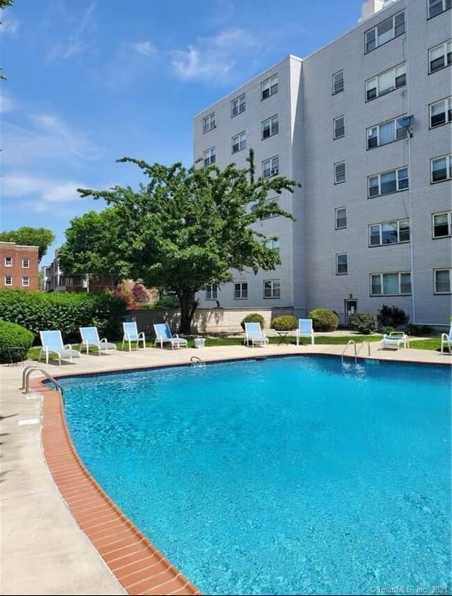 Photo - 887 Farmington Ave Condo Unit 1E