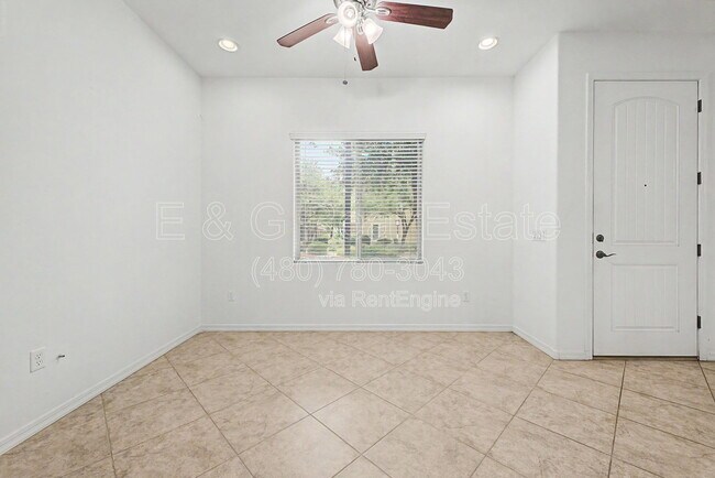 Photo - 5550 N 16th St Unit Apartment 167