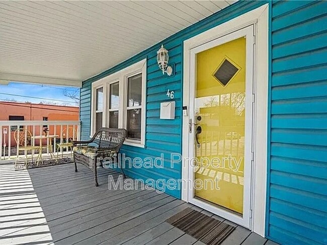 Photo - 46 W 74th St