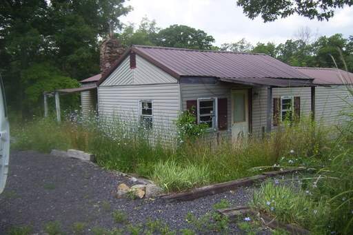 Building Photo - 1382 Parkway Dr Rental