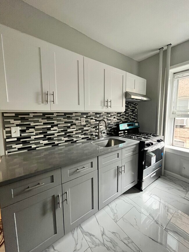 36 Sherman Pl 102 - 35 Sherman Pl Apartments Unit 102
