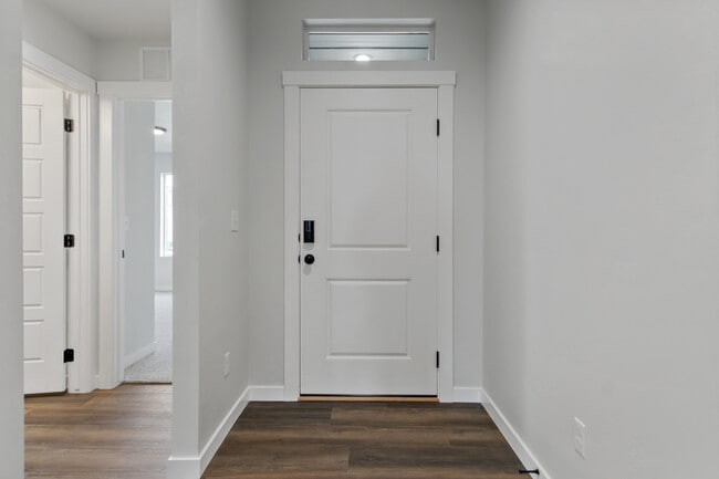 Photo - 3117 S Old Farm Ave