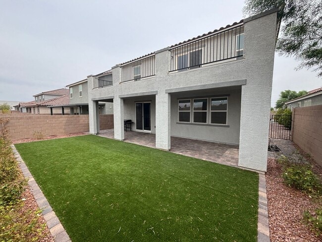 Photo - Beautiful 5-Bedroom, 4.5-Bath Home with St...