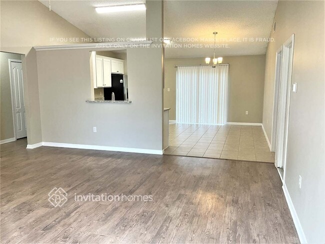 Photo - 7110 Briggs Ave