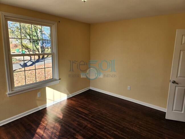 Photo - Great Family Home!  4BR 2 BA