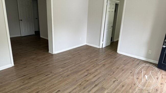 Photo - 918 Lynah St