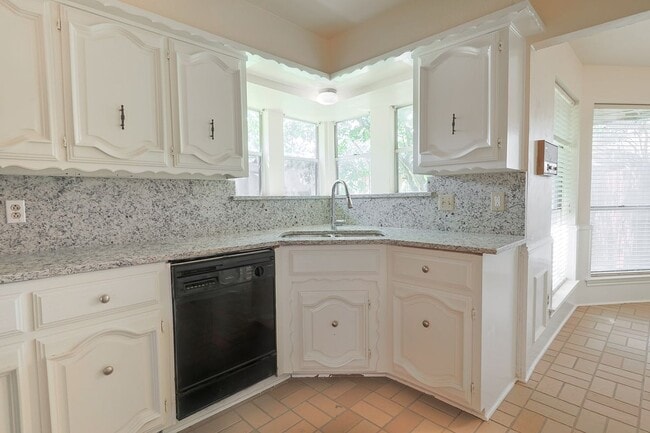 6809 Fawn Valley Pl