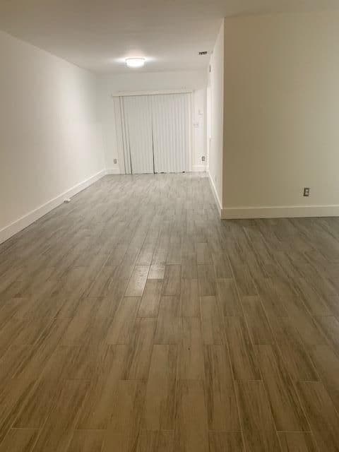 Photo - 4704 Pier Dr