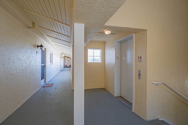 Photo - 5075 Harmony Cir Unit # 302