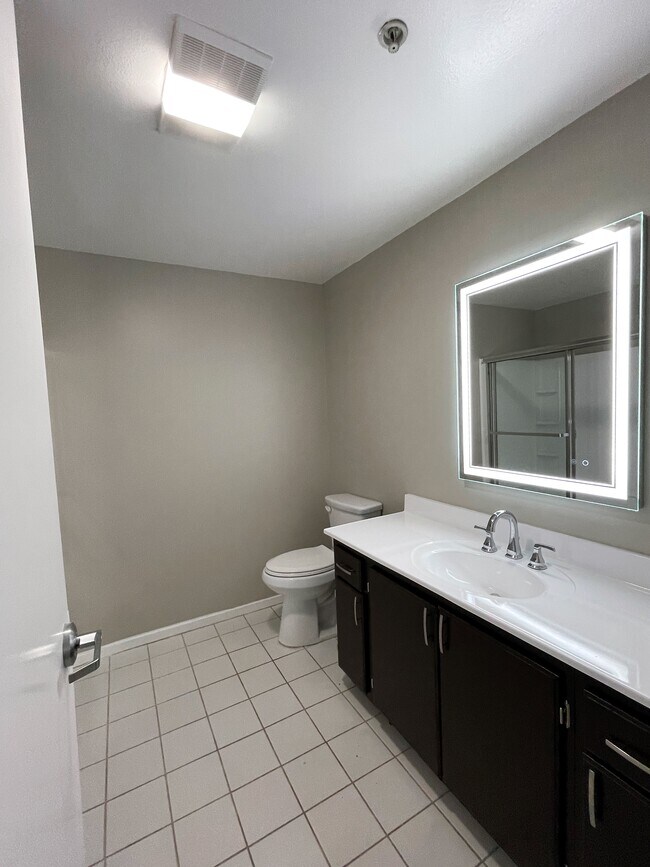 Master in-suite bathroom
