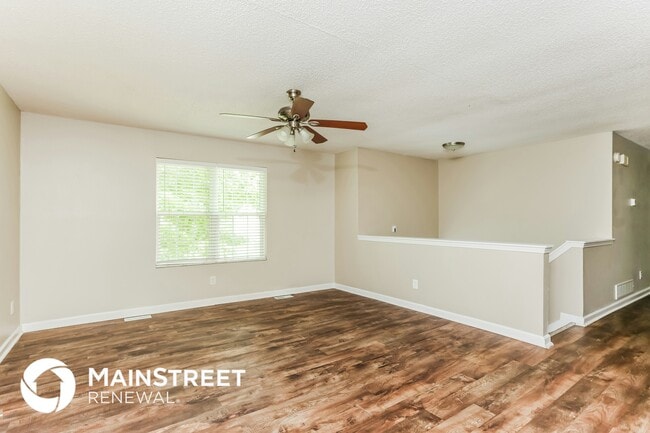 Photo - 7220 Woodcreek Way