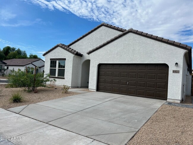 Photo - 4422 N 100th Dr