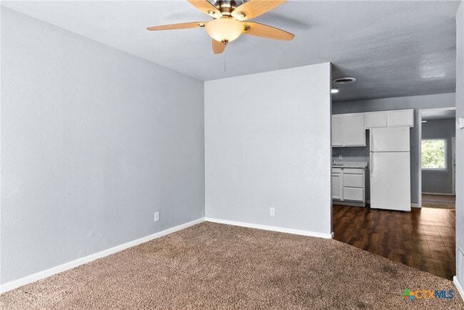 Photo - 2709 Hillside Dr