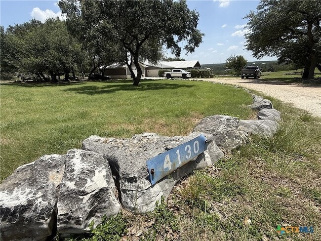 Building Photo - 4130 Summit Dr