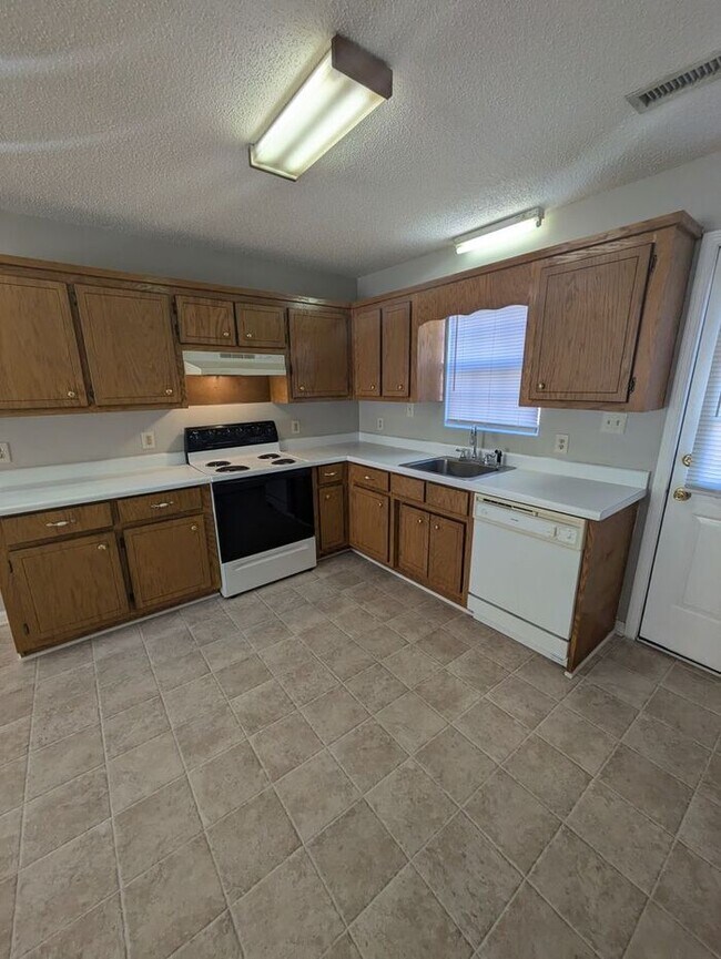Photo - 2BD/1BA Unit at The Squires in Newton, NC