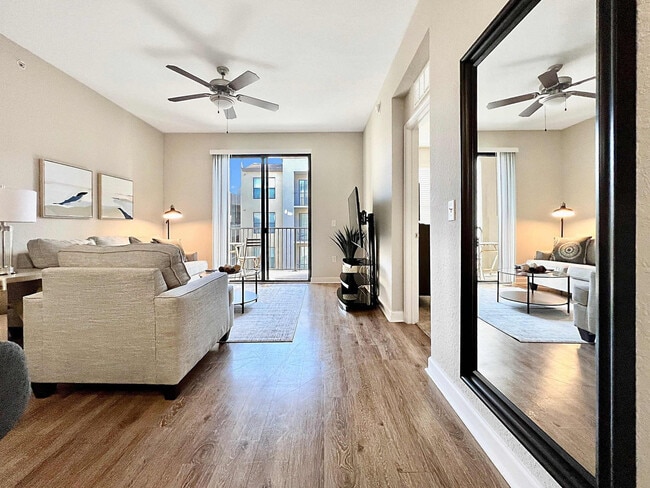 Photo - 4504 W Spruce St Unit SI ID1504554P