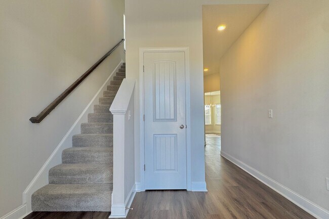 Photo - COMING EARLY FEBRUARY 2026! (One Pet Maximum)