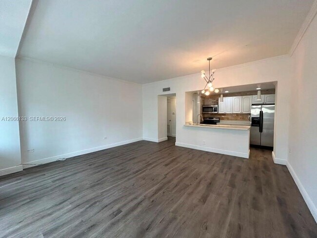 Photo - 7545 E Treasure Dr Unit 1B