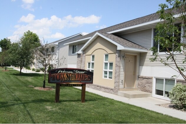 Warren Street Townhomes - Warren Street Townhomes