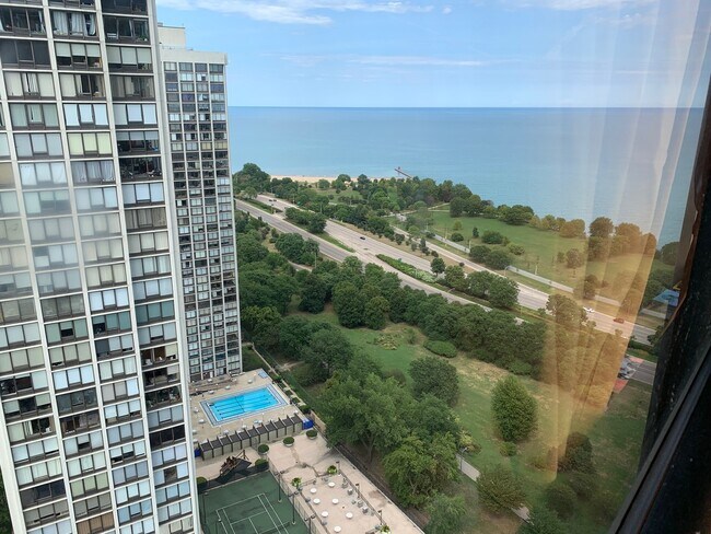 Photo - 5415 N Sheridan Rd Unit 3510
