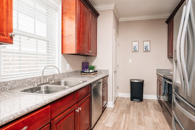 Photo - 921 Muirfield Dr Unit 921