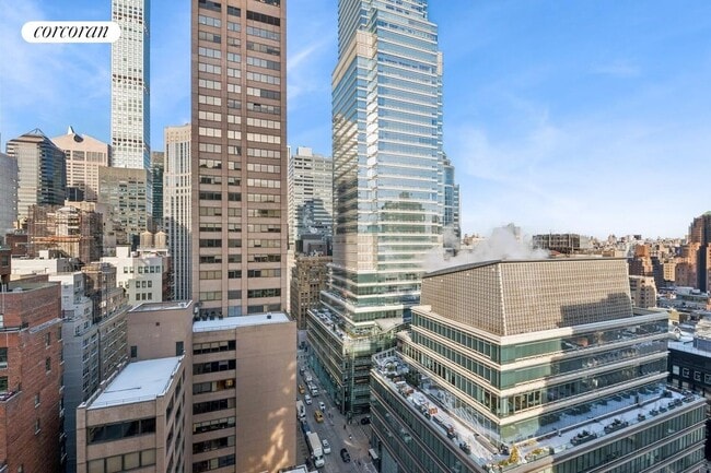 Photo - 200 E 58th St