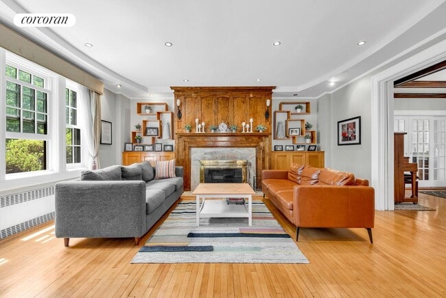 Photo - 75 Ascan Ave House