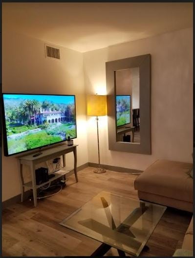 Building Photo - 21301 Erwin St Unit 238