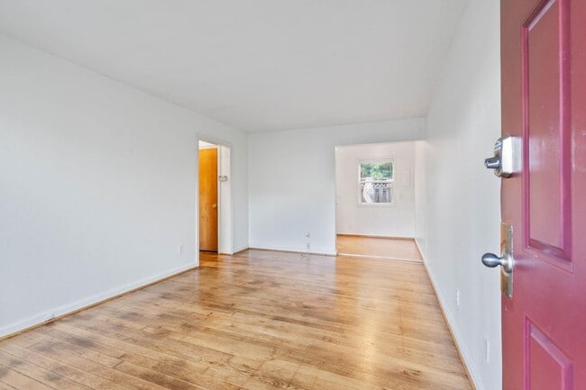 Photo - Lovely remodeled 1-bdrm/1-bath in 7-plex—Off-street parking, dedicated storage, & shared laundry Unit 9465