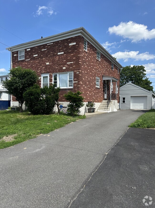 Building Photo - 3 Glynn St Unit 1B Rental
