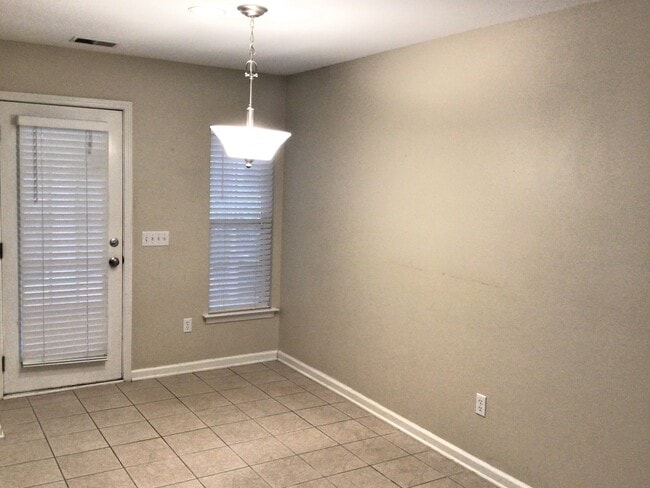 Photo - 9 Long Leaf Ct
