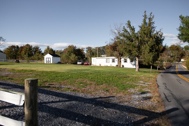 Photo - 240 Kline Rd