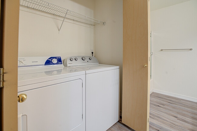 Eola Heights Apartments