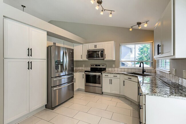 Photo - Evolve Real Estate: Upgraded and Stylish Remodel in Highlands Ranch. Available Immediately!