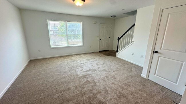 Photo - 429 Masonic Dr