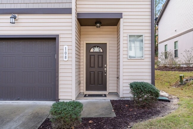 108 Bella Pl