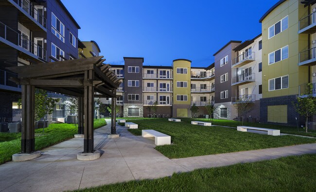 Patio - Residences at 62W