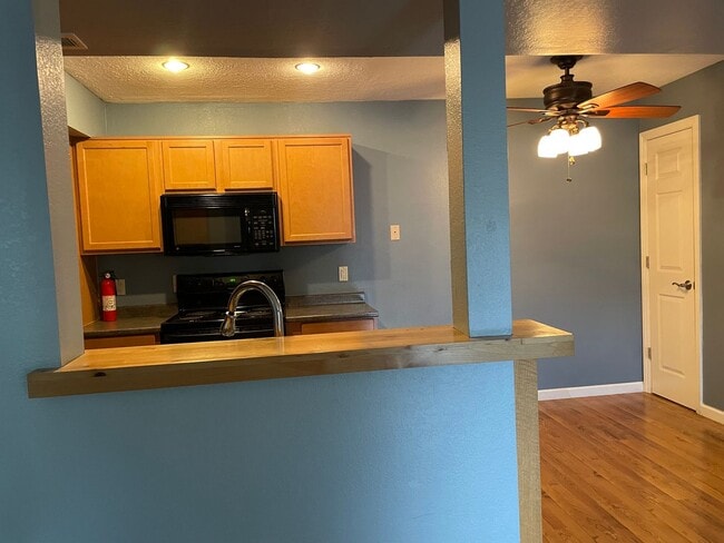 Photo - Darling 2 bedroom 2 bath condo in south Reno Unidad 221   Building J
