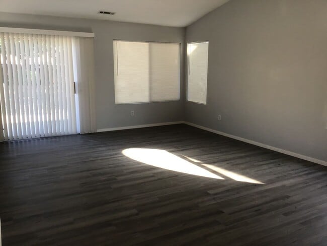 Photo - <b>Remodeled 3 Bedroom Stead Home<br><br>