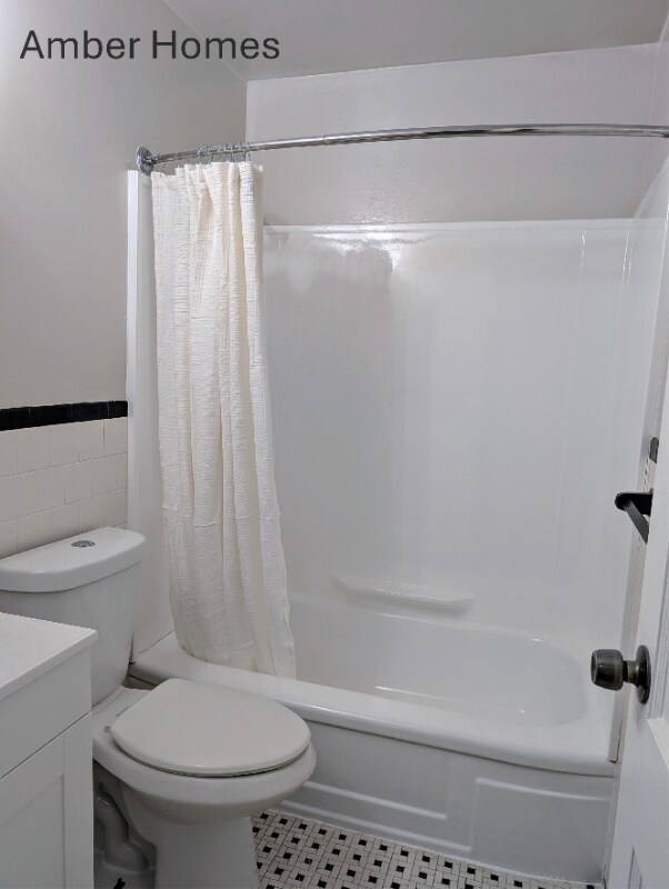 Photo - 1505 Becklow Ave